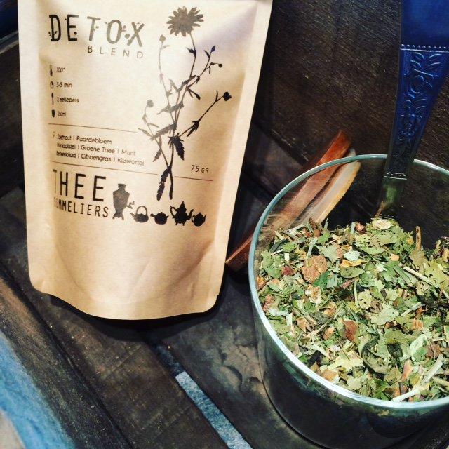 Het is zover! Morgen ligt hij in de winkel #Marchan10 #Geraardsbergen
De eerste thee van Theesommeliers #Detox_blend