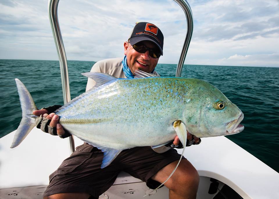 Tim Hughes with a stunning bluefin trevally #fishing #trevally #bluefin #bluefintrevally #AlphonseIsland