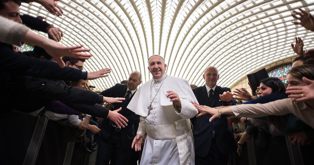 MpashoLIVE's tweet photo. MPASHO LIVE: POPE FRANCIS IN KENYA :CELEBRATION OF HOLY MASS IN NAIROBI KENYA https://t.co/0C0NBH32NF https://t.co/ZEsfGhXa1r