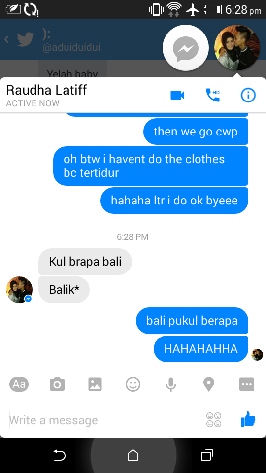 n0tinuseanymore's tweet photo. mummy's typo really got me thinking of Bali. #typoerrors https://t.co/hlQKXboE6q