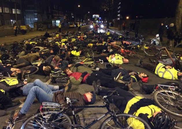 Underreported22's tweet photo. Tomorrow protest outside #TFL about Cyclist deaths : https://t.co/9c3yeoDjPk https://t.co/YSUwfjp6Wk