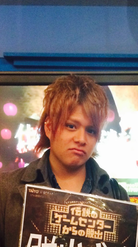 Dancer_Arenas's tweet photo. 拡散希望
人は努力すれば変われる。俺も努力して20キロ程痩せた。まだまだ足りないけど今でも頑張ってる！
これみて少しでも力になれたらいいな。
過去の自分なんて見せるのは恥ずかしいけどあえて載せる。そして力になりたい。 https://t.co/UYlo01aty5