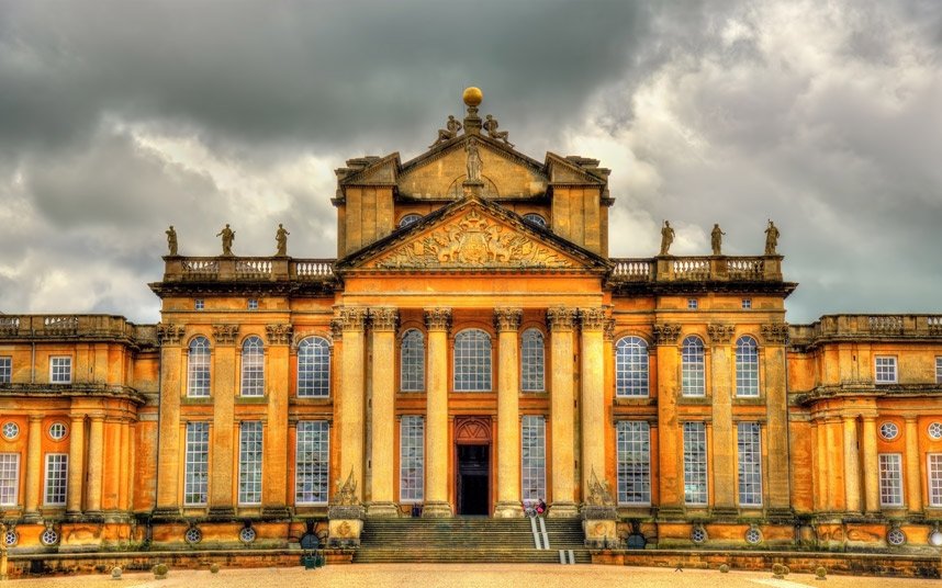 TelegraphTravel's tweet photo. 12 interesting things to do across the UK this weekend https://t.co/pSkKOSM8TI https://t.co/PSvHaUdPaS