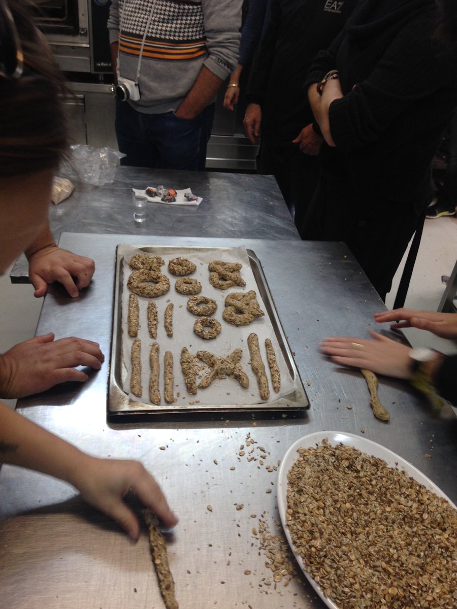 PRM_Global's tweet photo. Agro-Bloggers making bread-sticks from scratch! #ExperienceCrete #greece #PR #LivingLikeALocal #breadmaking https://t.co/JVjHKPG65Q
