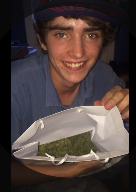 JoeyCampbell8's tweet photo. Thankful to have met this kid!
#LegendsNeverDie #LongLiveColby https://t.co/OOjUQ4XwGk