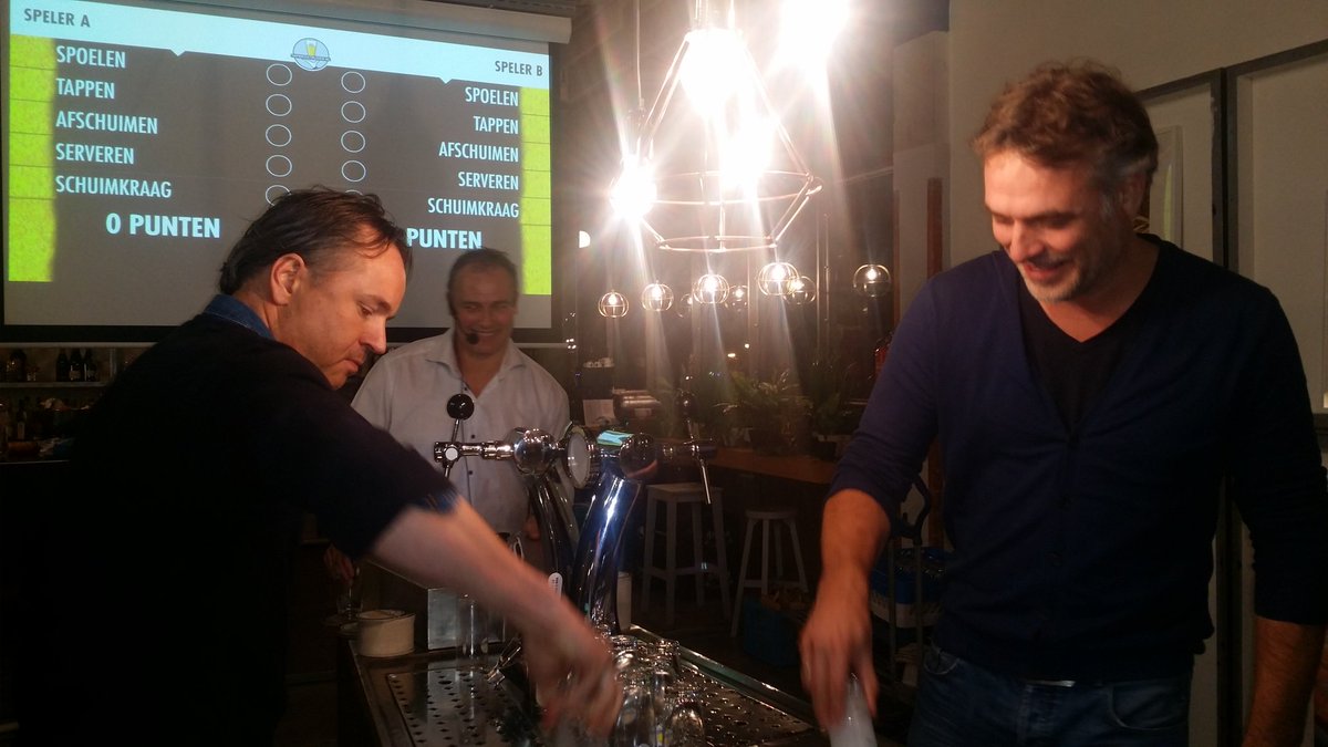 BTC_Head2Head's tweet photo. Deze keer iets anders dan de standaard kerst/nieuwjaarsborrel? De Head2HeadTapchallenge! Gewoon bij u op de zaak. https://t.co/Ao7HDBTMwW