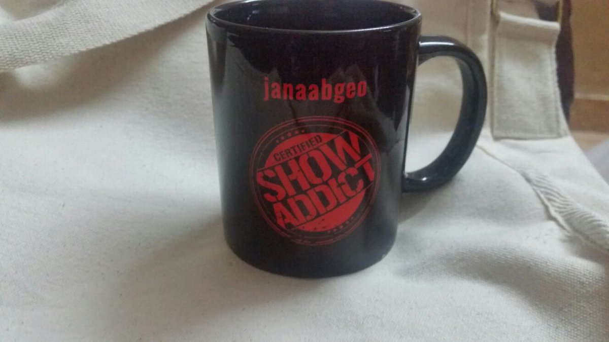 janaabzeo's tweet photo. .@AXNIndia thank you so much for d goodies.Am a certified Show Addict #showaddict best English channel of India AXN https://t.co/ZAPmD4pcUD