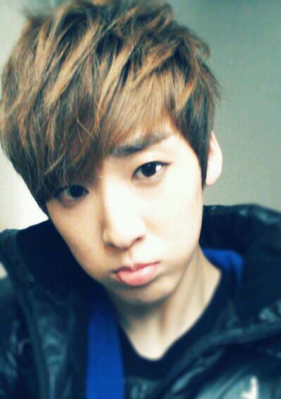 Kahapon ko pa sana sabihin eh kaso wala na  net sa bahay ehhh..happy bday kevin woo 