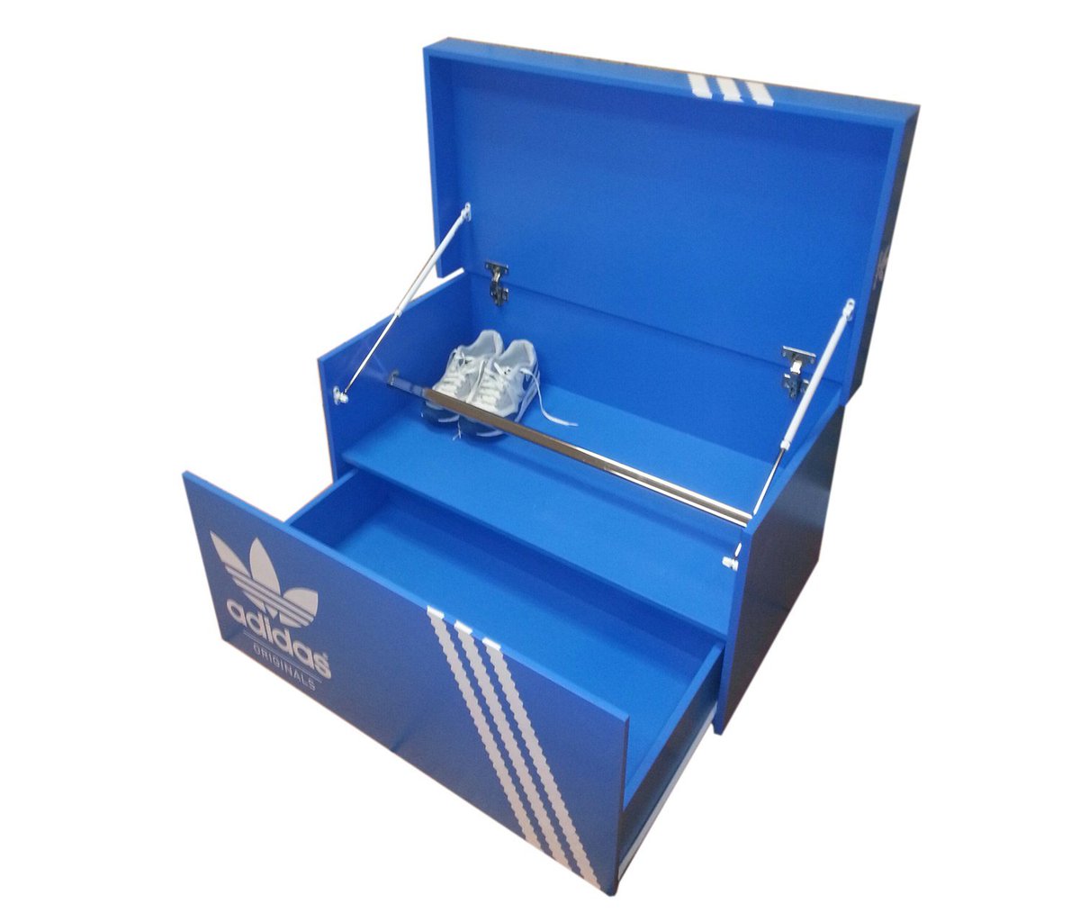 BuyWithBread's tweet photo. Check out our #CashBack special offers which include brands like @adidasUK and @airnzuk https://t.co/7qcGSj3GTn https://t.co/tSURfZLfvl