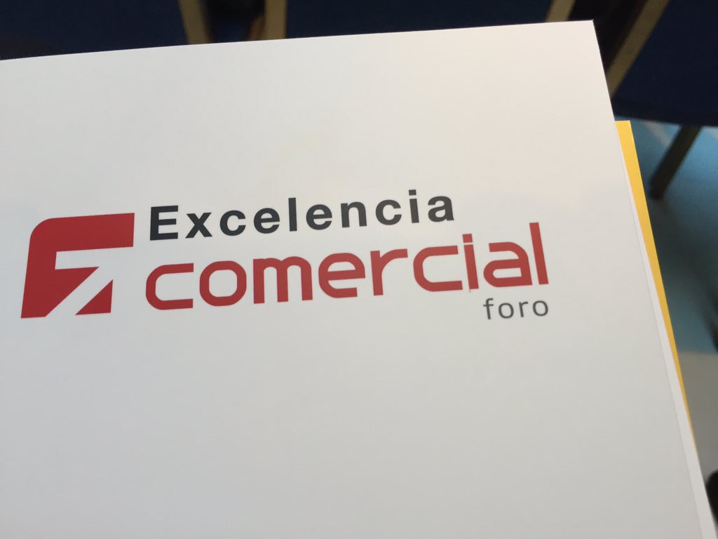 Commerciales_'s tweet photo. Estamos en el #FEC15 hablando de dignificar la labor comercial con @FuerzaComercial @Michelin @vodafone_es y más... https://t.co/7AfdObHp88