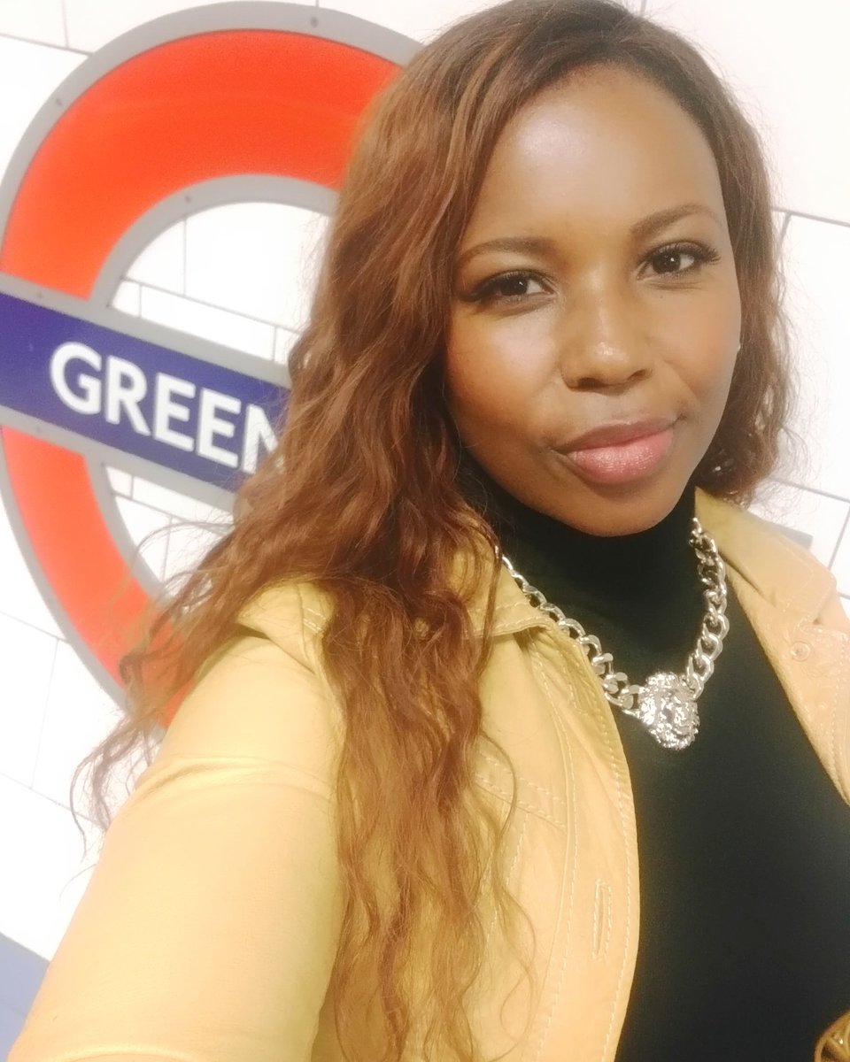 SimplyCarol8's tweet photo. #CarolInLondon https://t.co/xiJ4f7howv