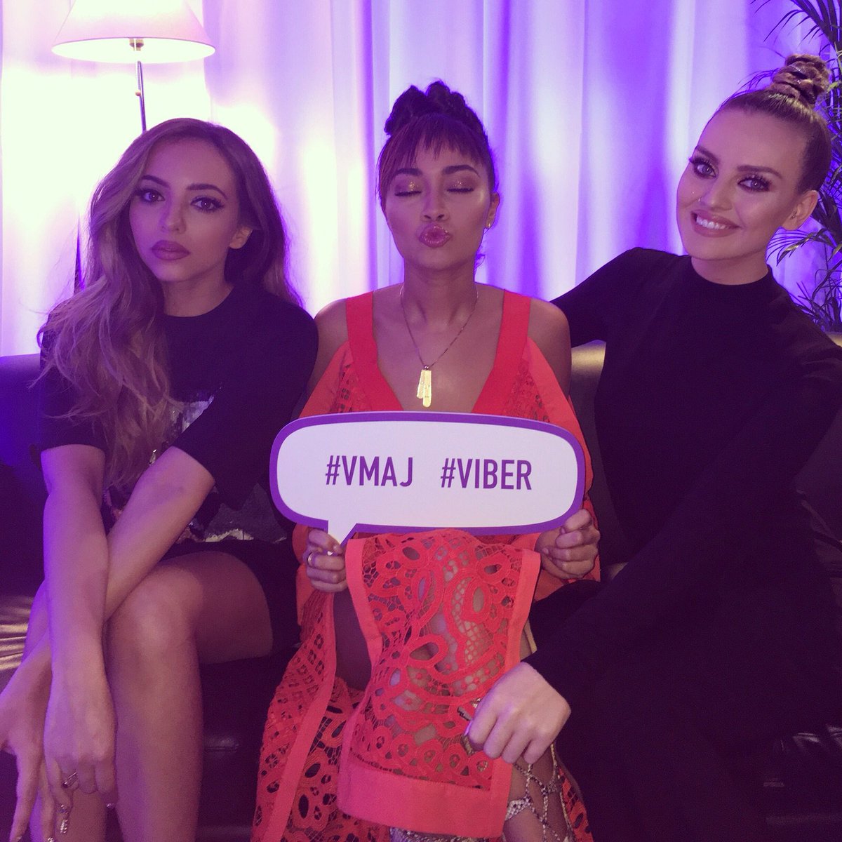 LittleMix's tweet photo. AMAZING night at the #MTVVMAJ2015! Thanks so much for having us ✌💕💋🇯🇵 Leigh, Jade &amp; Perrie x https://t.co/Fxem4tmFcm