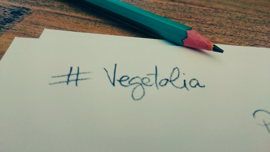 invernadero_el's tweet photo. Estamos de estrene!!! Nuestro nuevo menú #vegetalia os va a sorprender en @invernaderobox! No os lo podéis perder! https://t.co/1anRBZ12D1
