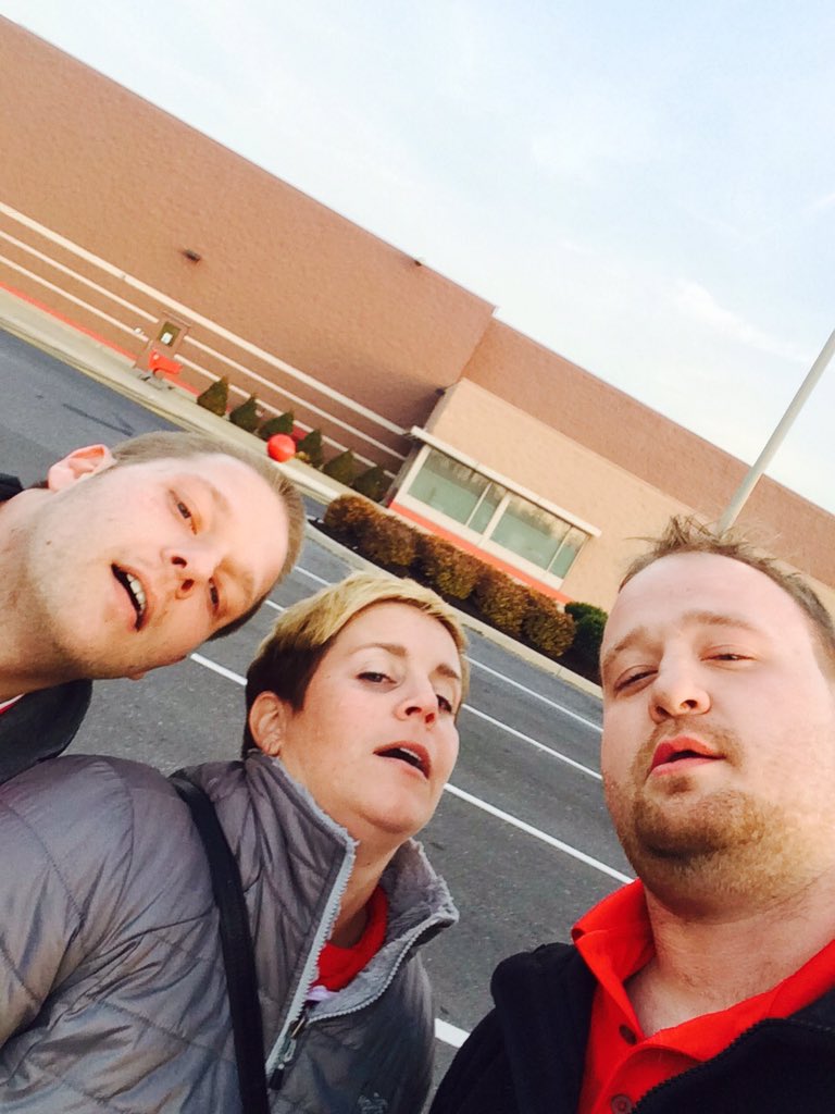 dustylee1987's tweet photo. Here is the first selfie of BF.  We named this the zombie selfie!  2186 is ready! #selfie #bestteaminretail https://t.co/ezpPGJCshr