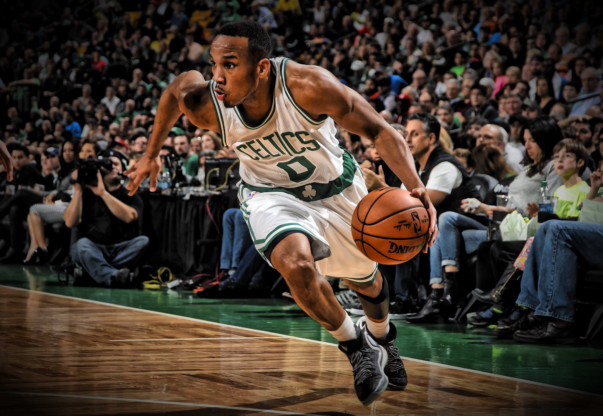 Join us in wishing Avery Bradley of the a HAPPY 25th BIRTHDAY! 