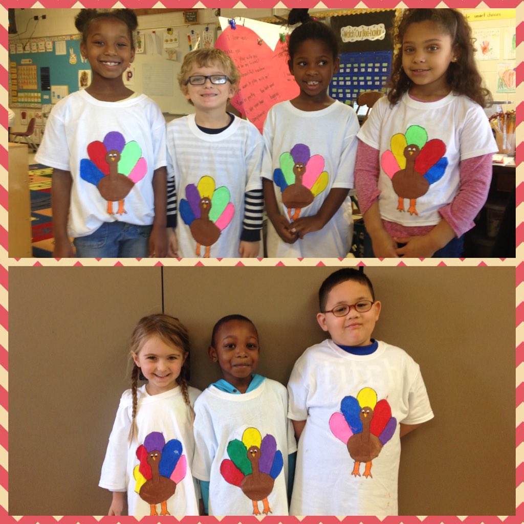RockfishKinder's tweet photo. My little turkeys in their turkey shirts! https://t.co/7UbeDR9W5X
