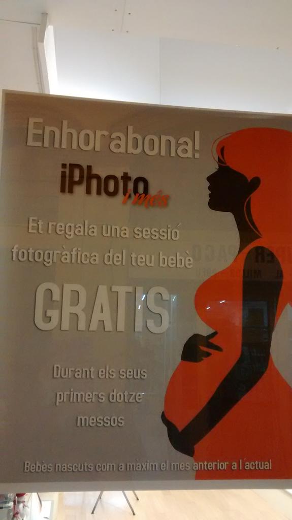 albacalaf's tweet photo. i sense interesos #lortografiaalcarrer https://t.co/yQ2fck8xTD
