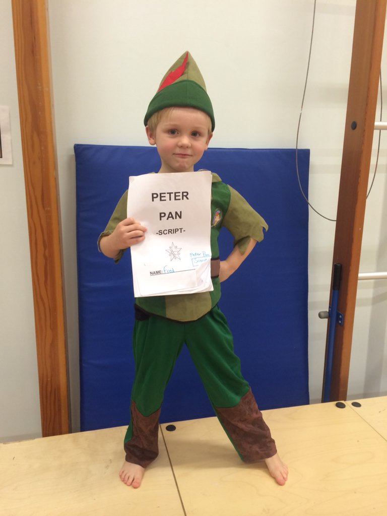 BoundlessDance's tweet photo. #BoundlessDance #dramaticarts #Club are getting ready for #PeterPan #boundlessdance #peterpan #dramaticarts #costume https://t.co/RgnShsV969