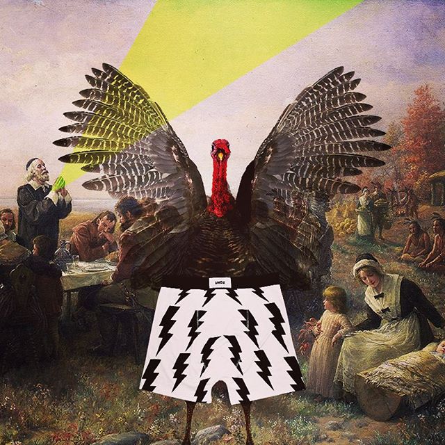 undz's tweet photo. Travel safe America
#Thanksgiving https://t.co/Avbeo4x4g8