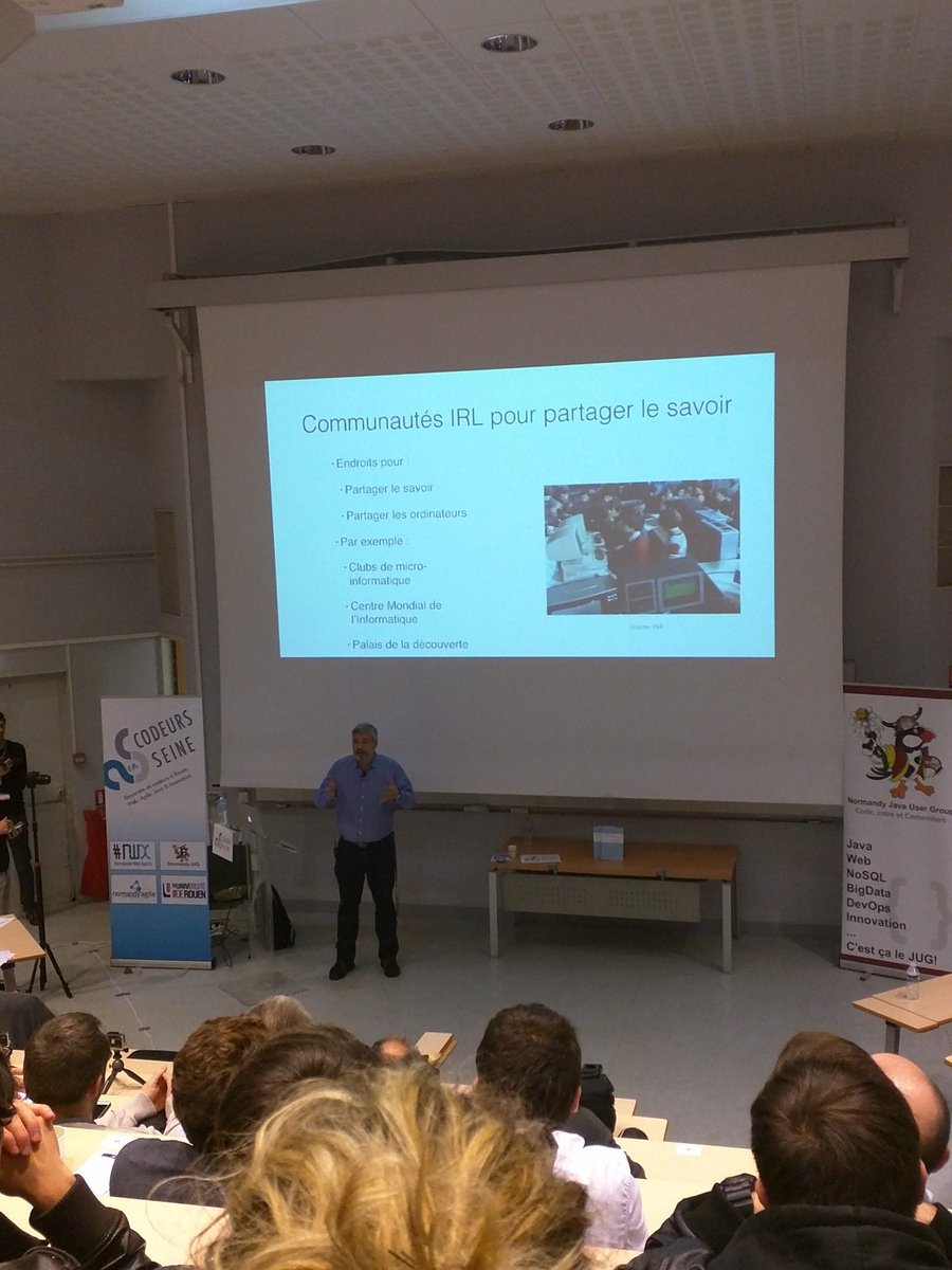 TitoRousseau's tweet image. #codeurs2015 avant on se rencontrait !