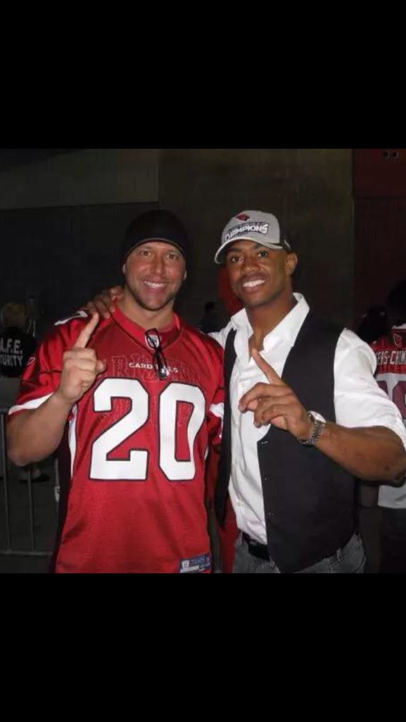 Can't wait for my brother to get his ass out east in January <a href="/RalphDBrown/">Ralph Brown</a> <a href="/JeffSokolowski/">Jeff Sokolowski</a>