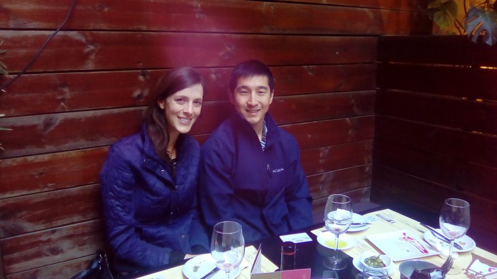 ReallyDiscover's tweet photo. #Tapas tour in @Pasajetapas with Justin and Becky #Seville https://t.co/mjYvEZeilm