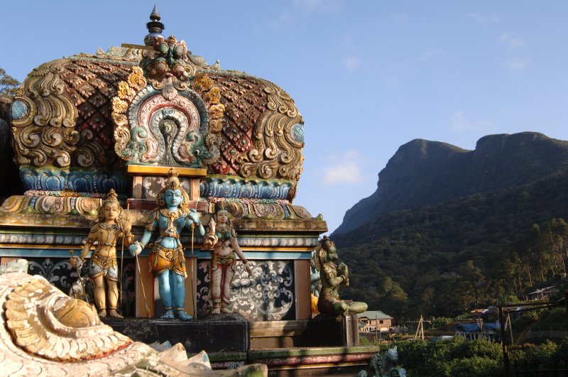 Шри ланка какая азия. Шри Пранаджи. Sri Lanka Матале храм. Экскурсии Шри Ланка достопримечательности. Шри Ланка резиденция Раваны.