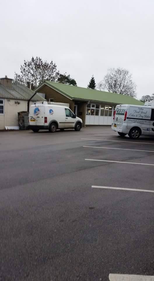 bezberesford's tweet image. Suspicious 2-3male Walking ingleton &amp;amp; bentham, down alleys knocking doors.#fishvan @NYPCountrywatch @NYPControlRoom