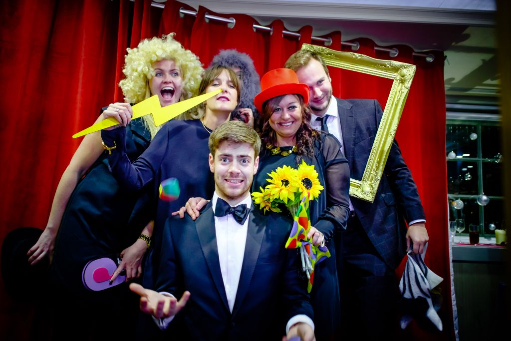 TheDrum's tweet photo. Social Buzz Awards fame (or shame) gallery โ do you feature? https://t.co/SAwDDgrv2e #SMBuzzTop50 https://t.co/rwZSZnbp1h
