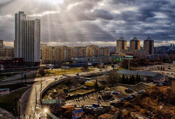 WinTaxi's tweet photo. #Левобережная #киев #kiev #такси #taksi #wintaxi #кудапоехать https://t.co/o9HT1tZbSu