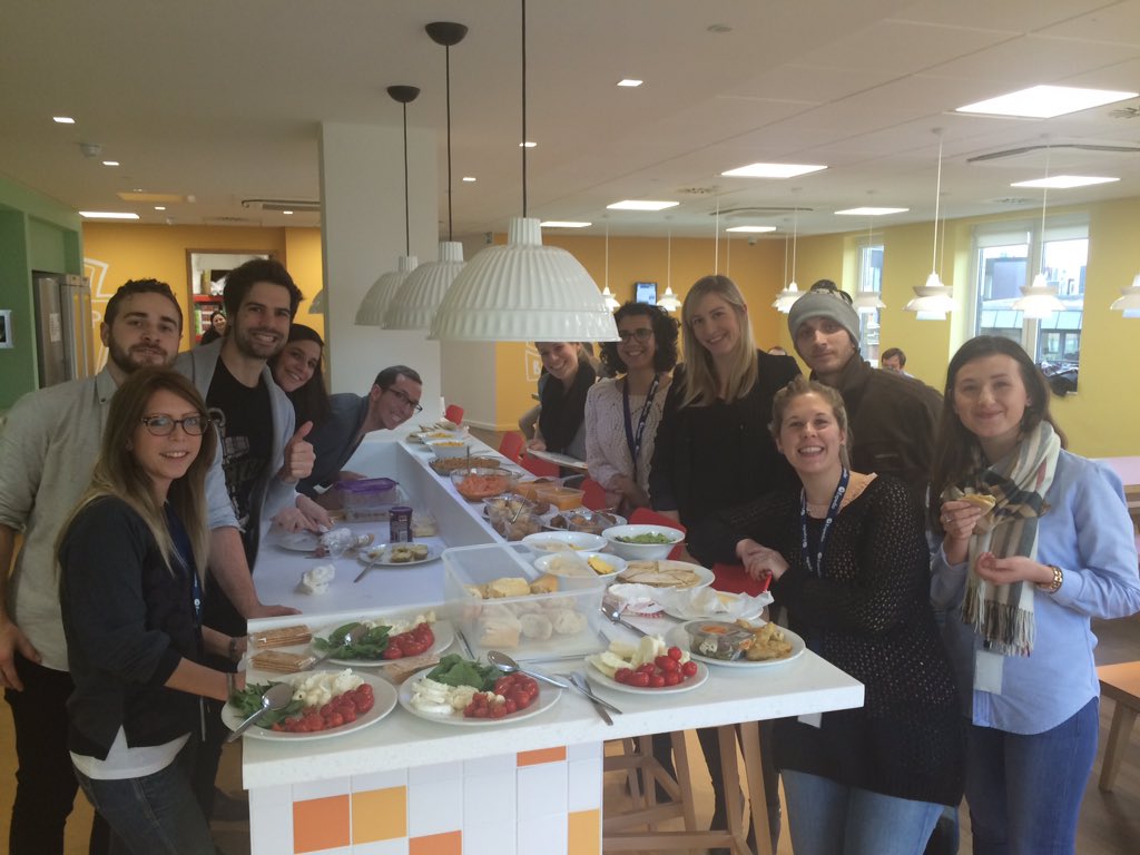 ellebeth78's tweet photo. It might not be a holiday in the London office but we can still celebrate - Happy Thanksgiving!! #lifeatexpedia https://t.co/WamWmfF8Cm