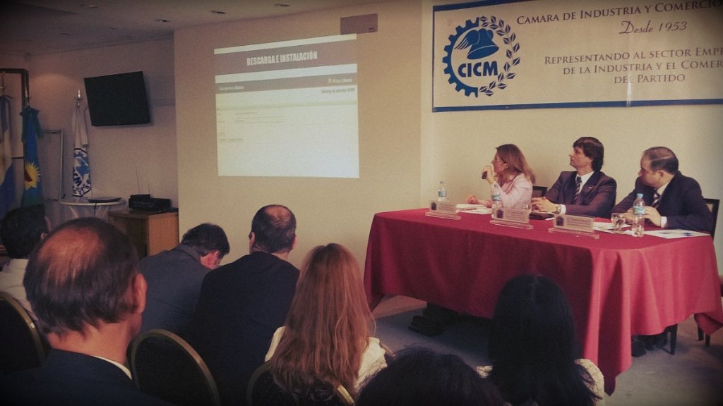 CeATS_ARGENTINA's tweet photo. Panel I. Habla Laura Lovera Dir de Fiscalización #LaMatanza en nuestro #XXVIER #CeATS - La Matanza #LateCeATS2015 https://t.co/lRkHdVS2P3