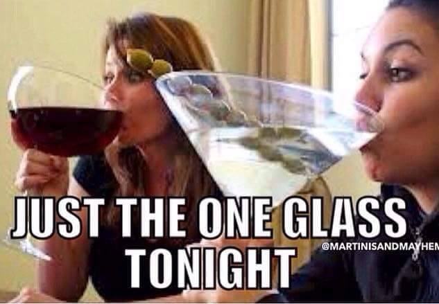 kmaclennan95's tweet photo. This will be me tonight.....🍷🍷 Work hard, play hard! 😉 #JustTheOne #Wine #WeekendStartsTonight https://t.co/2V8tsUUXIk