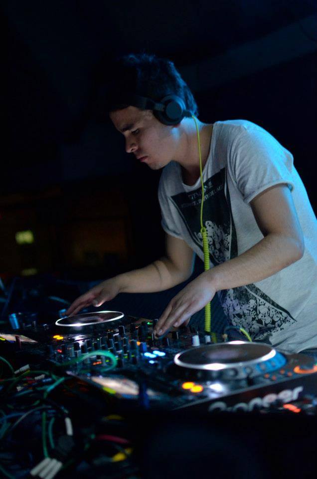 DJ_Seb_'s tweet image. Playing At The End Club !!!