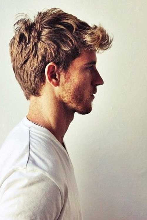 25 Best Hairstyles for College Guys to Try This Year