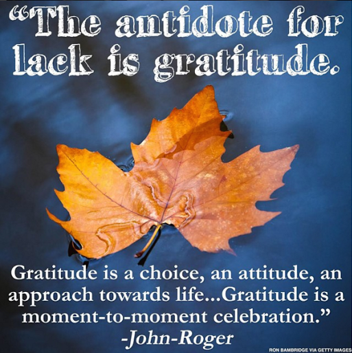 ariannahuff's tweet photo. Happy #Thanksgiving! Today and every day, let's remember all we're grateful for. https://t.co/GeoJ1u2iOU