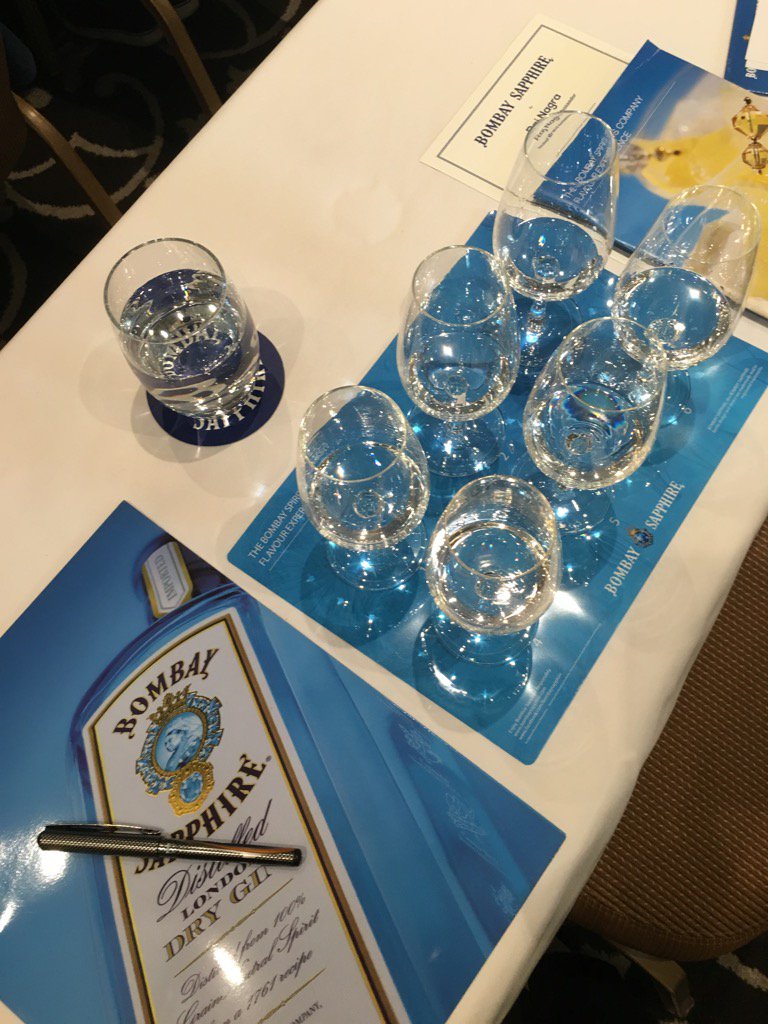 Por empezar la Master Class de Raj Nagra Brand Ambassador de Bombay Sapphire #Bombayarg
