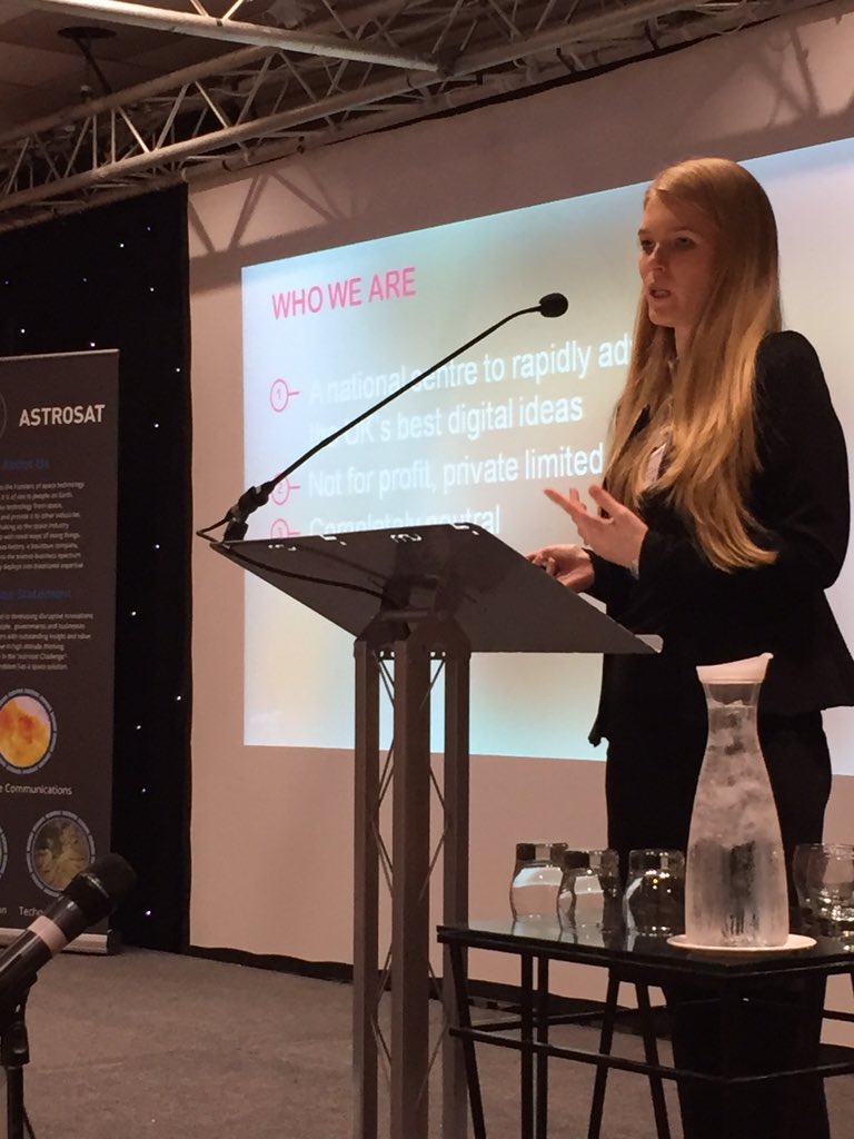 SpaceNEEngland's tweet photo. Naomi Morrow @DigiCatNETV at the forefront of digital age #space2015 https://t.co/bSAWaIPEtb