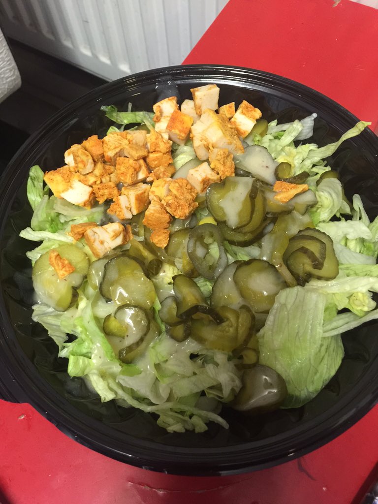 xkayfacex's tweet photo. @SUBWAYUKIreland went back and asked for it again... all they've added is lettuce! And charged another £3. Piss take https://t.co/pWMR4LCfcG