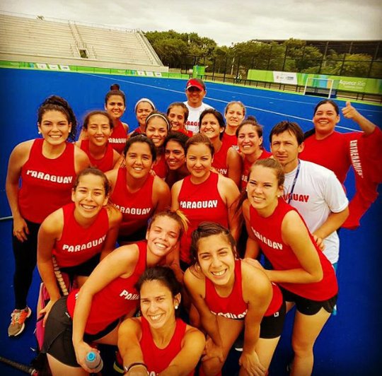 coparaguay's tweet photo. La Selección Paraguaya de Hockey femenina empató con Brasil (1-1) en el #eventotest que se juega en Río De Janeiro. https://t.co/fLaJukOLgc