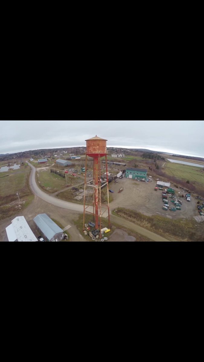 JORDENAMYERS's tweet photo. Some of My Drone footage of this beautiful autumn in Hillsborough @BBTNB https://t.co/bbfW0aOFma