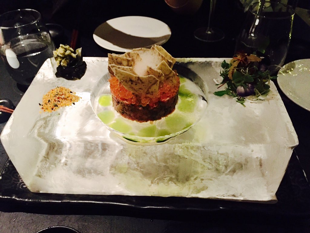 Bacchus_PR's tweet photo. Kobe beef, caviar and egg shell on ice darling @aqualondon #standardthursdaynight @katelandrews @charlie_critch https://t.co/cFs39iqeYq