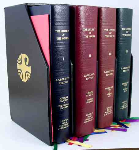 DiCarloRSC's tweet image. This #Advent enrich your #prayerroutine by praying The #LiturgyofTheHours or #ChristianPrayer available at DiCarlo