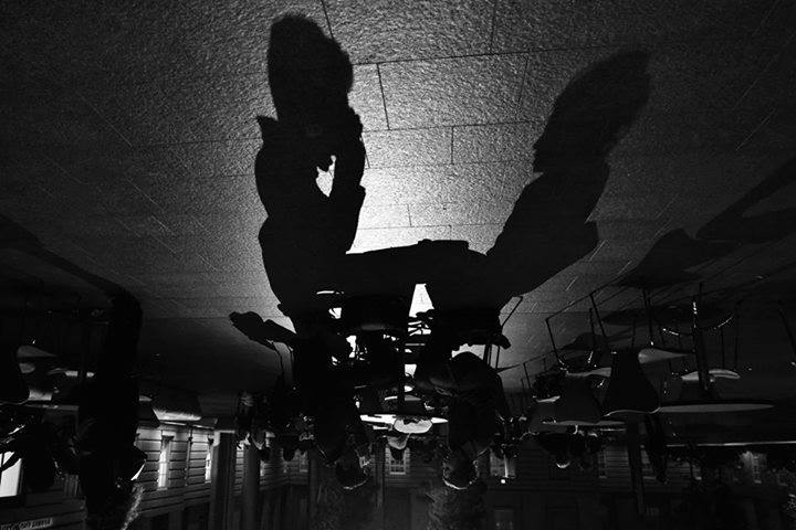 A couple in American art gallery By Magdalena Kucharska.
#svp #streetphotography