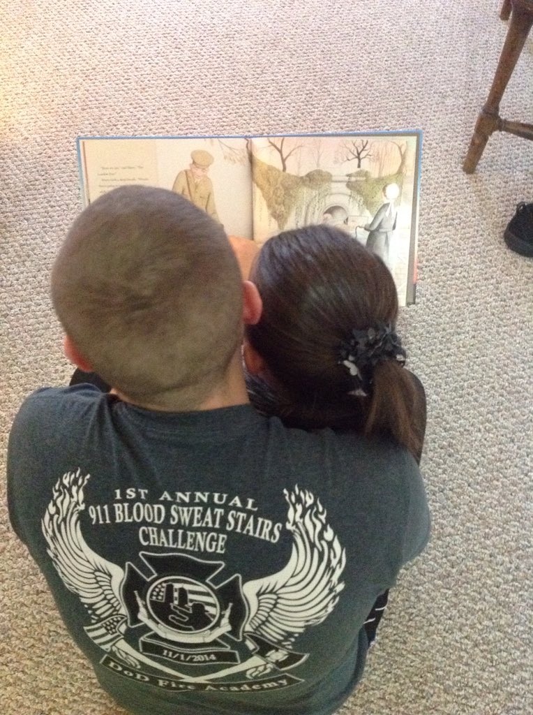Kihbvi's tweet photo. #ECSUEDSTUDENTSREAD @SussingOutBooks @EasternSEPS https://t.co/ddJG3sBW0B