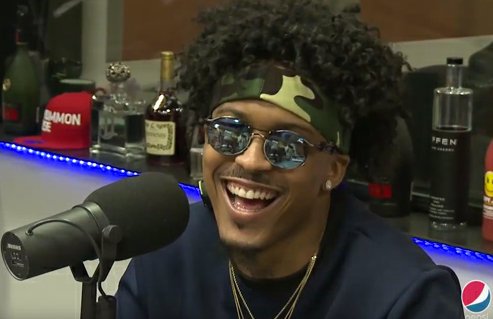 FettyMoney's tweet photo. Lol August fans is going off about this Miracle situation I'm sitting here lmao like....... https://t.co/tlNtrQ9T8G