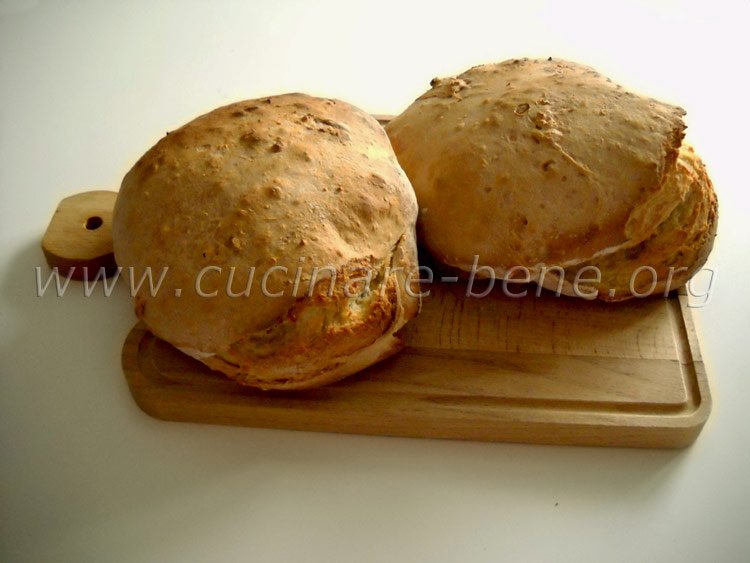 Pane fatto in casa: #ricetta per preparare un prodotto morbido e genuino goo.gl/oSCRmv #pane