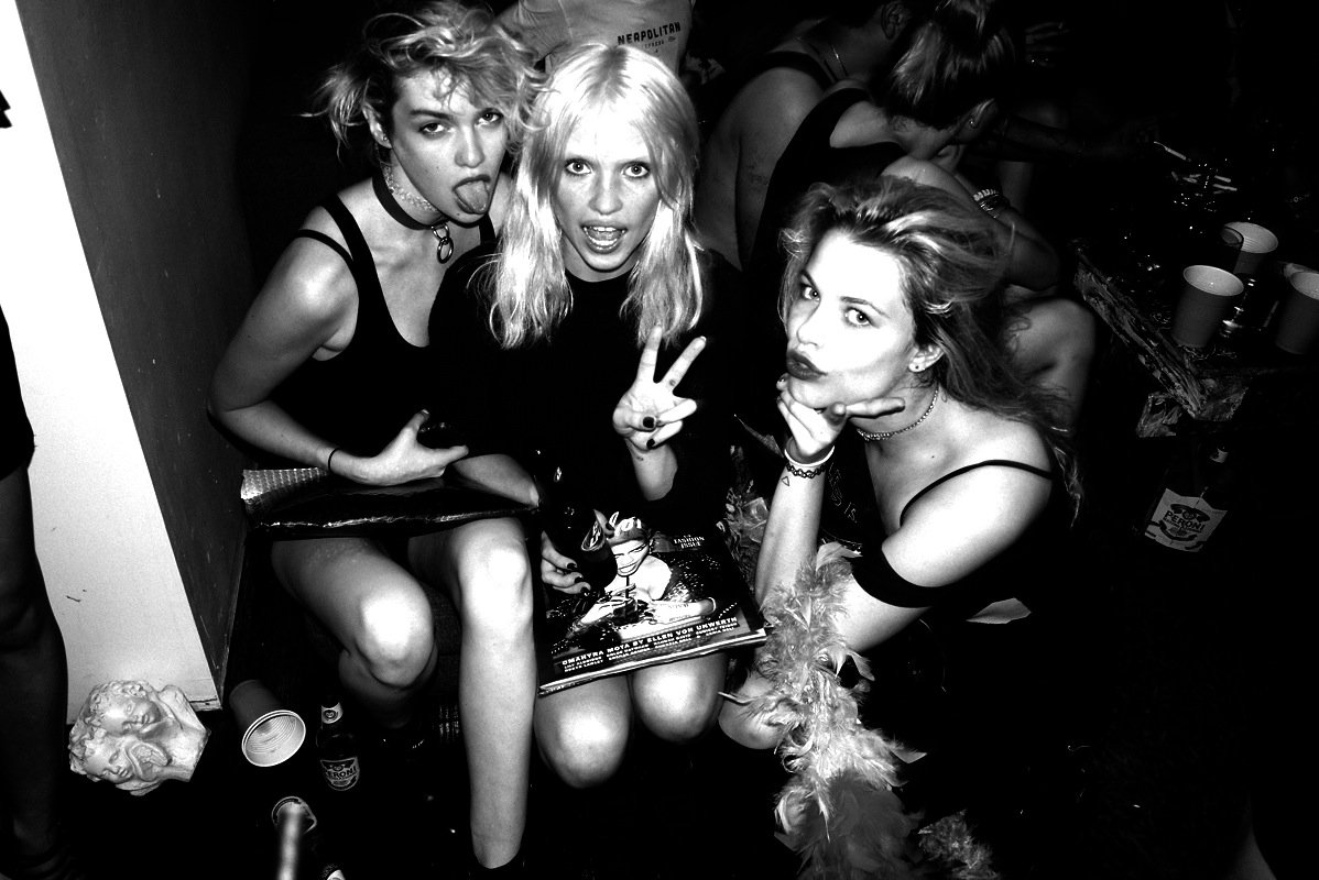 BLACK SATURDAY || SAB.28.NOV
Te invitamos a conocer una propuesta diferente de rumba.
RSV:3017380010-0317046242