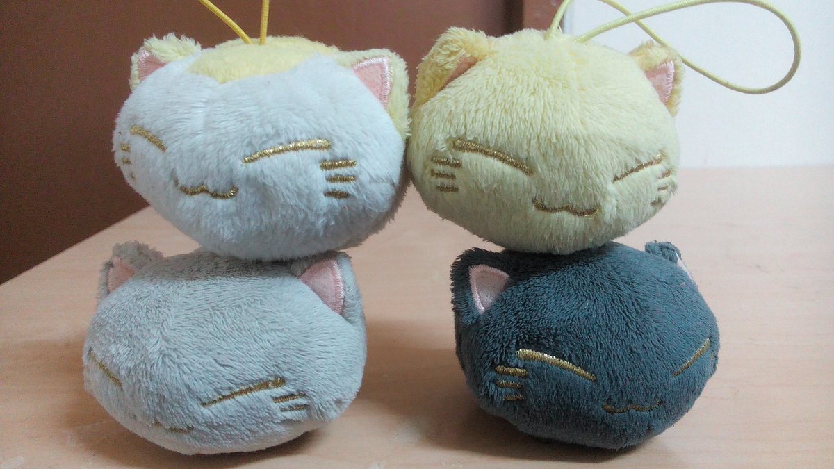OLuhanny's tweet photo. RT สุ่มแจก4คน พวงกุญแจแมว แจกวันเกิดพี่ชาน (มีใครอยากได้ไหม ถ้าอยากได้  รีเลยๆ ถึง พน 4 ทุ่มนะคะ) #HappyChanyeolDay https://t.co/dq6FrRUQjX