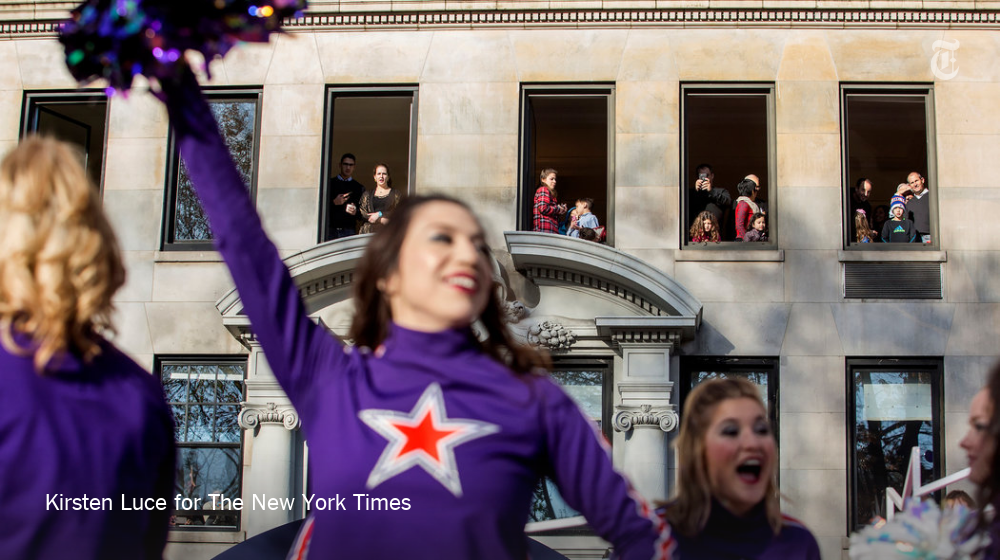 nytimesphoto's tweet photo. Photos from the Macy’s Thanksgiving Day Parade in New York https://t.co/GVmLkJALN5 https://t.co/FY2WwURGhZ